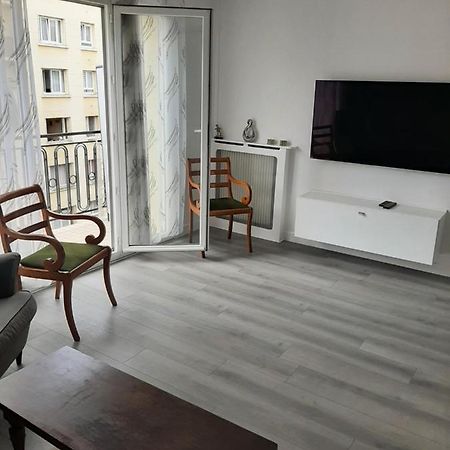 Appartement Cosy De Centre Ville Charenton-le-Pont Exterior foto